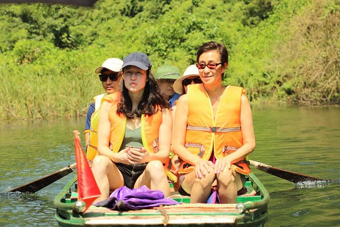 Bai Dinh Pagoda - Trang an Boat Trip - Mua Cave Mountain Day Tour: Best Selling - Suitability and Accessibility