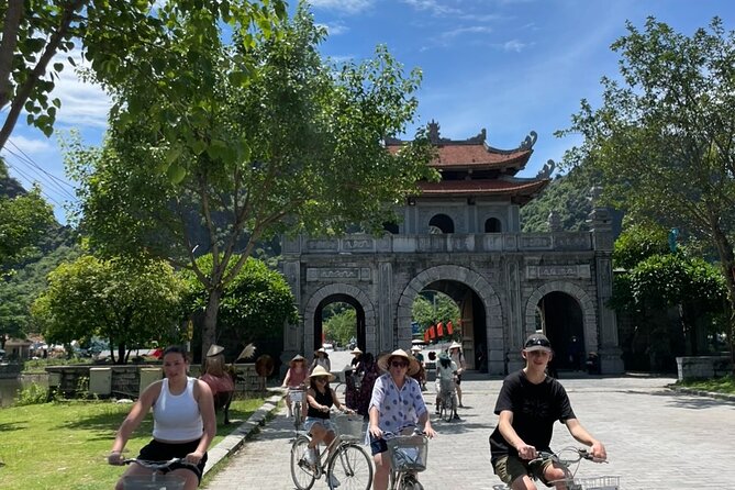 Trang An Cave Boat Trip – Hoa Lu Temple Full Day Tour