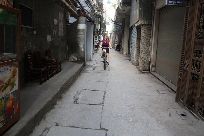 Half-Day Bicycle Tour of Hanoi City & Countryside + Train Street - Itinerary Highlights