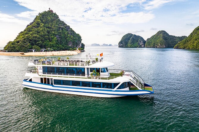 Halong Bay Luxury Cruise Day Trip: Buffet Lunch & Limousine Bus