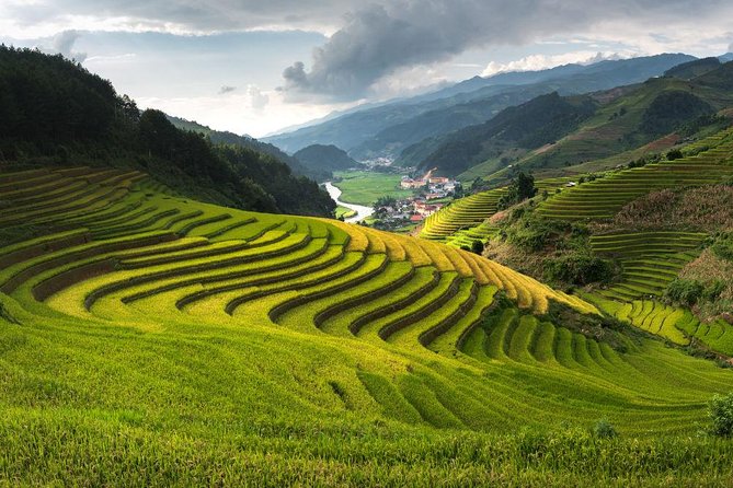 LUXURY SAPA TOUR 2D1N -Stay at 5 Star Hotel-Transfer by Sleep Bus - Inclusions and Whats Covered