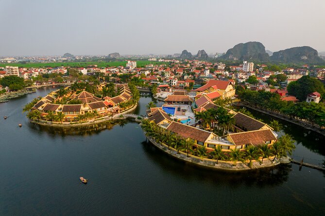 Luxury Small Group, Hoa Lu, Tam Coc, Mua Cave Max 6-8 Pax/ Group - Common questions