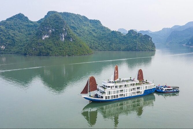 Le Journey Luxury Cruise Halong Bay Overnight Cruise From Hanoi