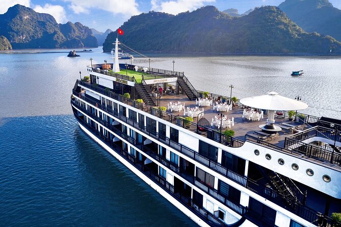 RITA CRUISE – BEST LUXURY 5 STAR CRUISE in HALONG BAY From HANOI