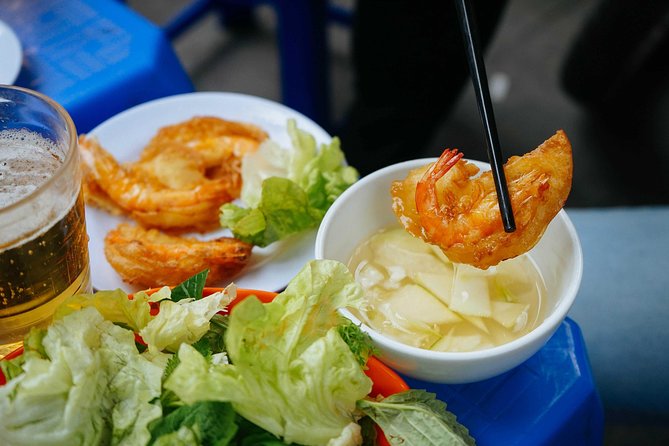 The 10 Tastings of Hanoi With Locals: Private Street Food Tour - Banh Tom Tasting