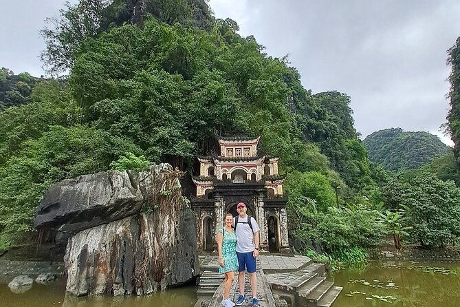 Hanoi - Ninh Binh Full Day Tour to Mua Cave - Tam Coc - Hoa Lu - What To Expect