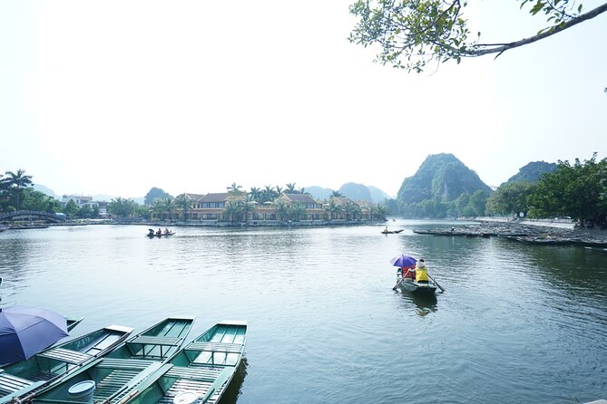 Ninh Binh One Day Trips- From Hanoi - Lunch Experience