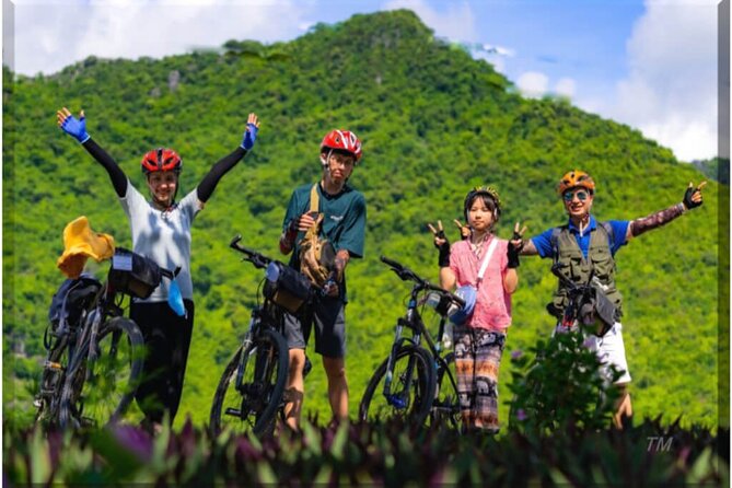 Hanoi Tour in a Bike With Cooking Class Included