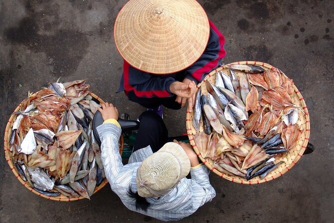 Hanoi Food Lovers Walking Tour: Street Food Experience With 5 Food Stops - Old Quarter Exploration