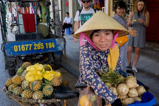 Hanoi Food Lovers Walking Tour: Street Food Experience With 5 Food Stops - Hidden Gems Discovery