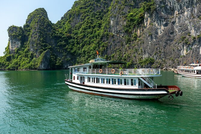 Ha Long Bay Cruise Day Tour – Best Selling: Kayaking, Swimming, Hiking & Lunch