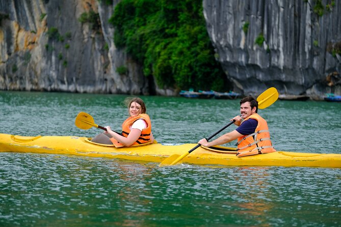 Ha Long Bay Cruise Day Tour-Cave, Kayaking,Ti Top Island & Lunch - Meeting Points and Timing