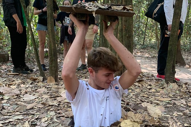 Exploring Cu Chi Tunnel Morning With Medium Group - Booking and Cancellation Policies