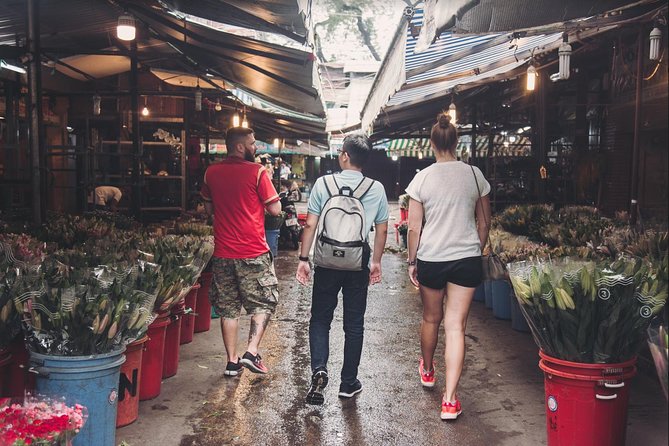 Walking Street Food Tour Ho Chi Minh City | Saigon Adventure - Local Experience