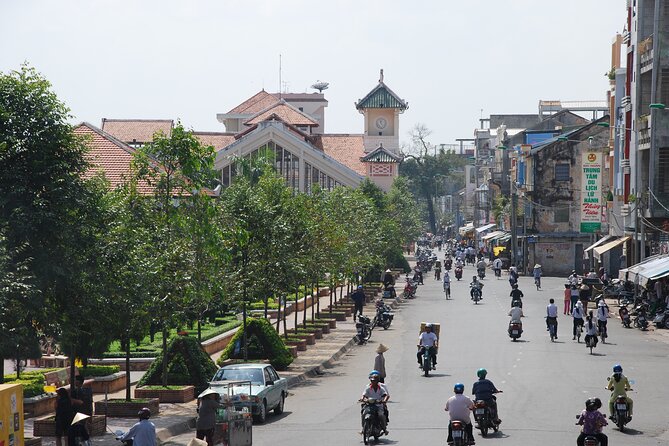 Mekong Delta Tours Cantho 2days - Boat Cruise in Natural Waterways - Common questions