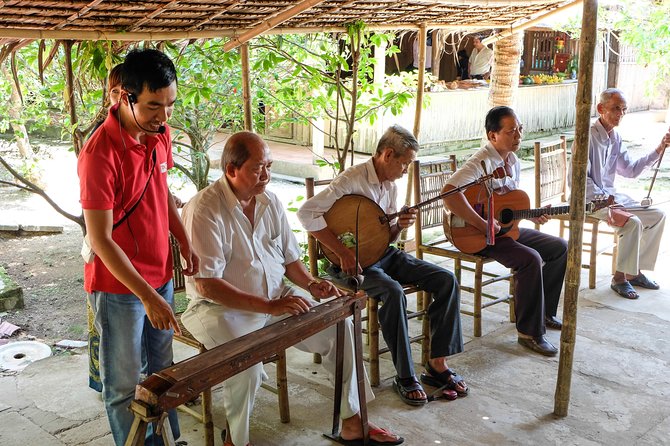 Full Day Small Group Tour to Discover Mekong Delta