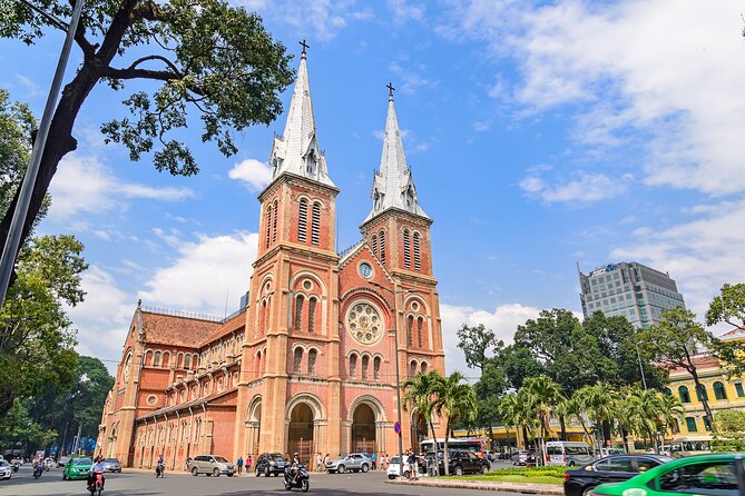 Full Day Guided Tour in Ho Chi Minh City - Itinerary Highlights