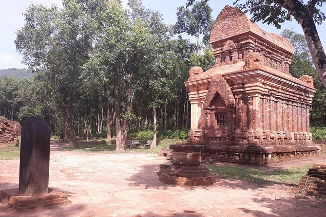 My Son and I Are Going to Visit Marble Mountains in Hoi an or Da Nang - Exploring Marble Mountains