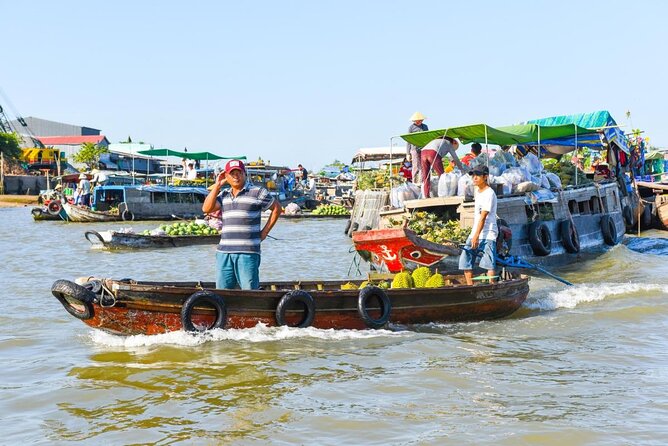 The Hidden Fabulous Floating Market and Small Canal (Non-Tourist Small Canal) - Good To Know