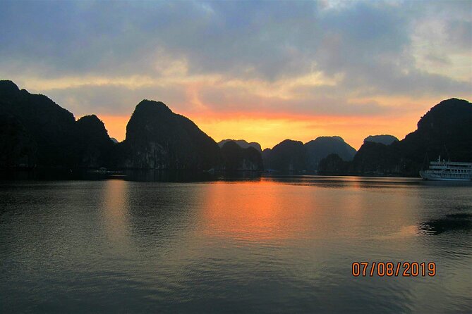 Lan Ha - Ha Long Bay - Dau Be Island 2d/1n From Cat Ba in Less Touristy Areas. - Insider Tips