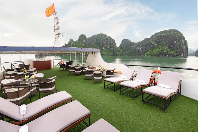 BEST SELLER - Halong 5 Star Day Cruise: Buffet Lunch, Wine& Fruit - Common questions