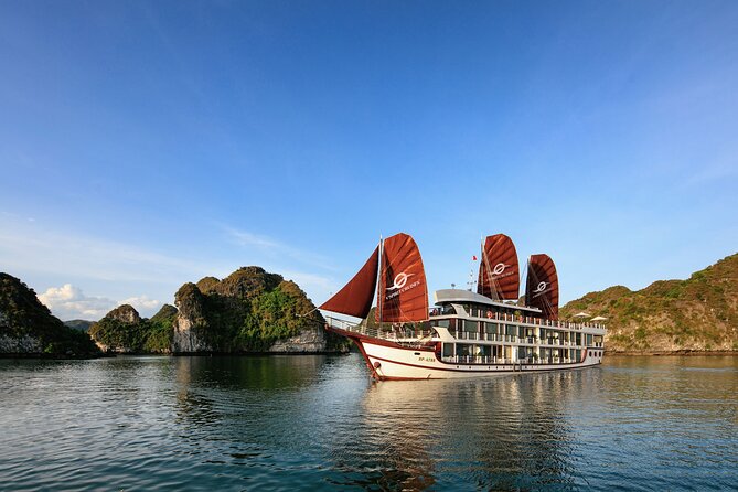 3-day VSpirit Cruise of Halong Bay-Lan Ha Bay - Dining Options