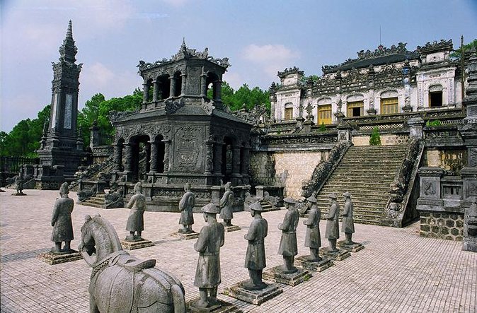 Hue City Tour With Private English Speaking Driver: See Royal Tombs and More - Tips for Maximizing Your Tour Experience