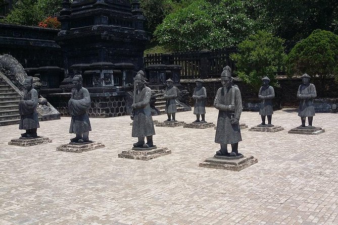 Hue Sightseeing Tombs and Pagoda With Private Driver - Booking and Cancellation Policy