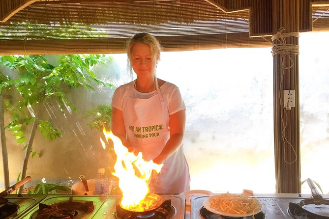 Cooking Class Hoi An:Local Market, Basket Boat, Fishing & Cooking - Highlighting Local Market Immersion