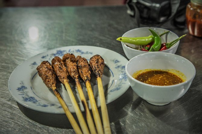 Evening Hoi An Food Tour by Bike