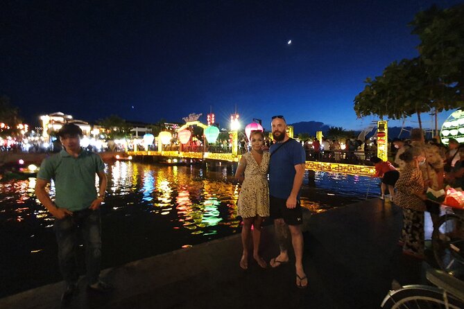 Hoi An Nightlife by Scooter - Key Points