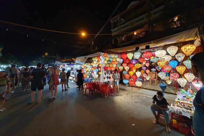 Hoi An Nightlife by Scooter - Pickup Details