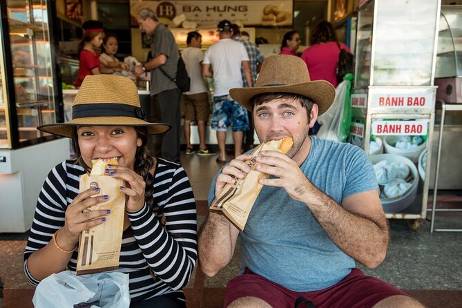 Hoi An Food Adventure at Sunset